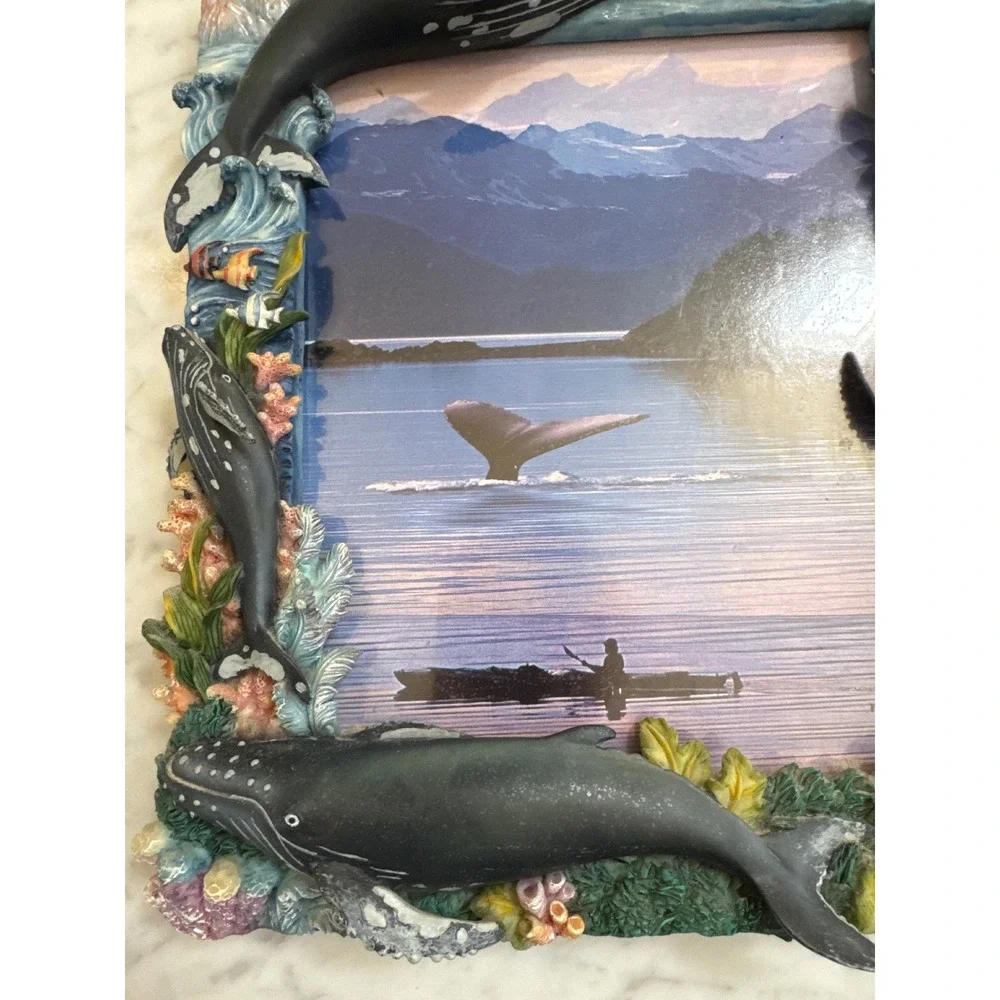Montefiori Collection 3D Whale Picture Frame Nautical Resin Ocean Decor 10x12